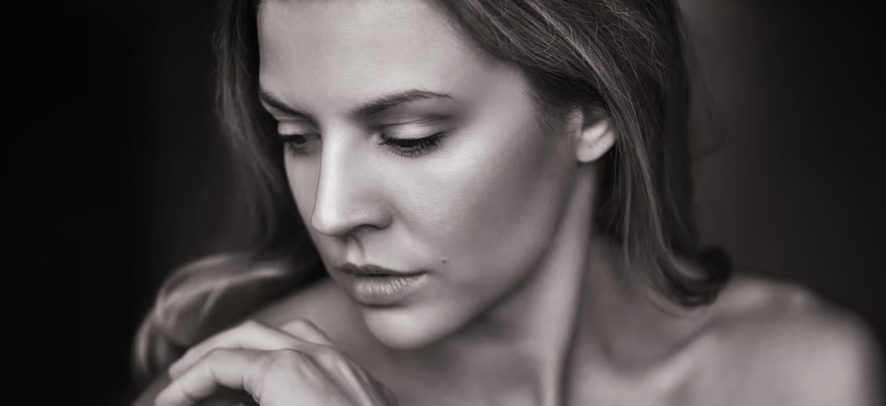 Frau mit glattem Teint|Frau mit glattem Teint